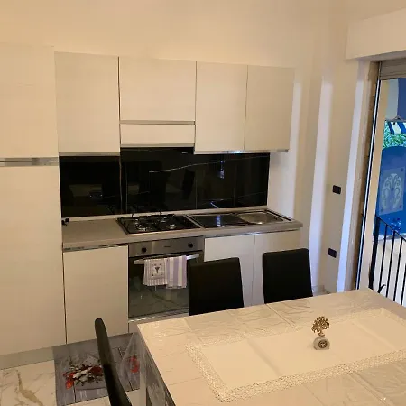 Casa Viola * 圣贝内代托-德尔特龙托